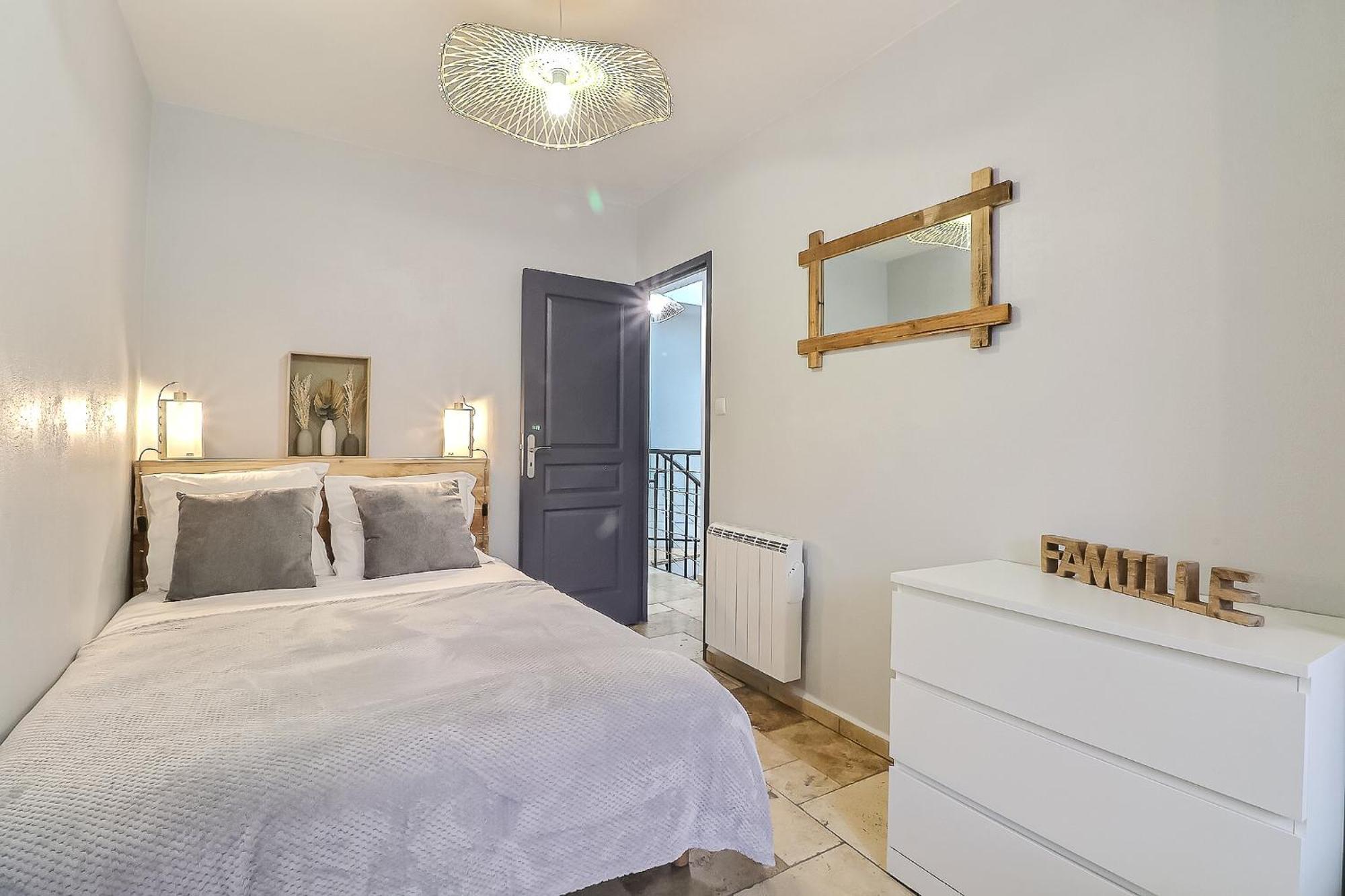 Le Logy-Cosy - Appartement 5 Pers - Clim Wifi Cosy Garage Saint-Gilles  Bagian luar foto